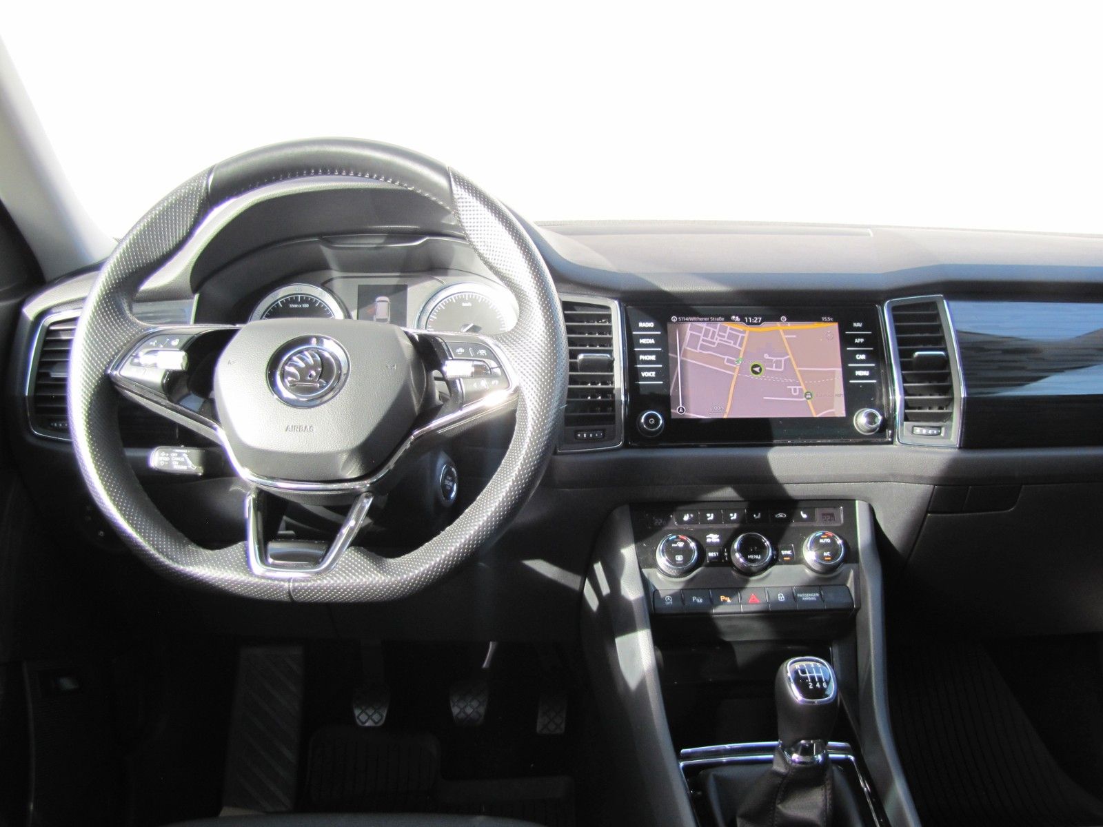 Fahrzeugabbildung SKODA Kodiaq 1.5 TSI Sondermodell Drive 125