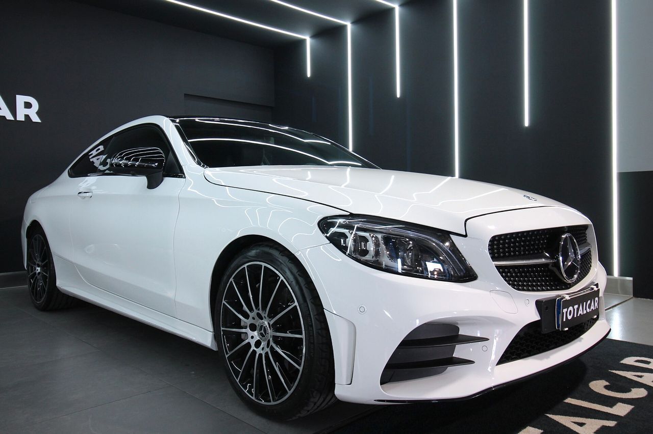 MERCEDES-BENZ MERCEDES CLASSE C 300 COUPÈ AMG LINE PREMIUM