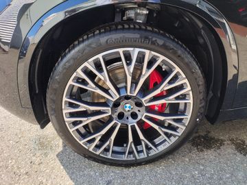 BMW X5 xDrive40d M Sportpaket HK HiFi DAB LED