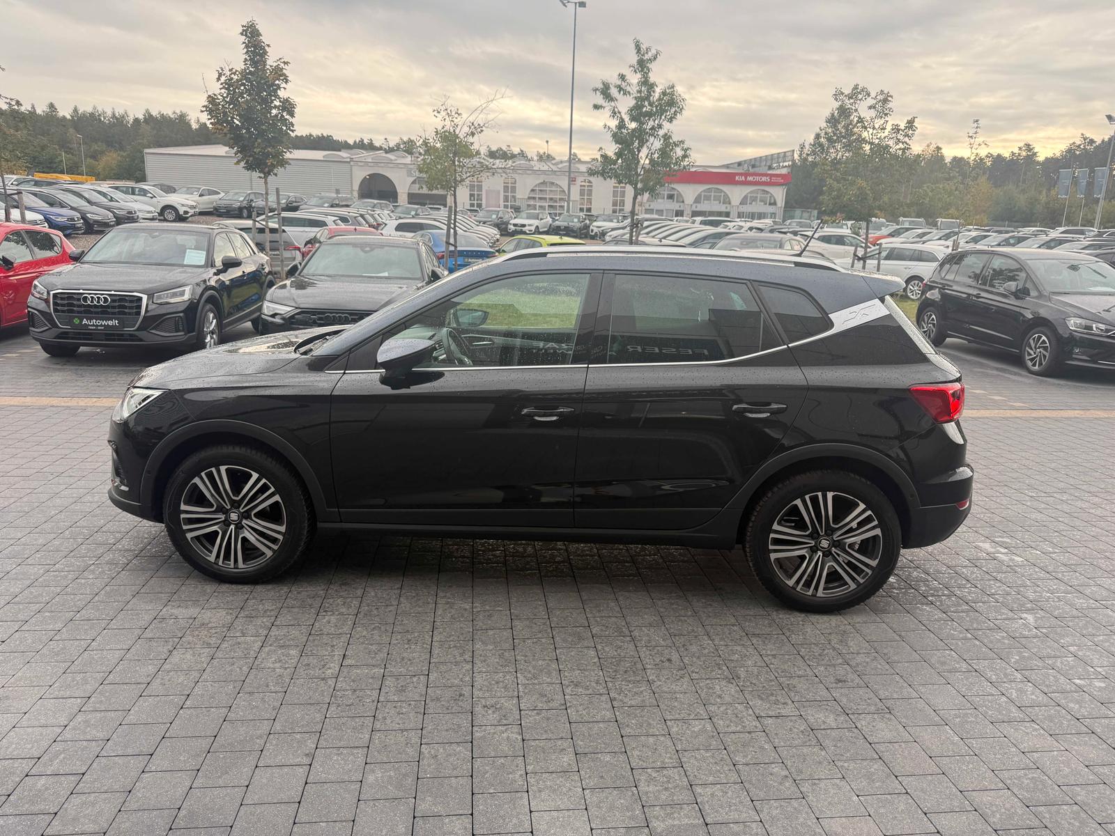 Seat Arona 1.5 TSI DSG Xcell. LED KAM Dina. KESSY SHZ
