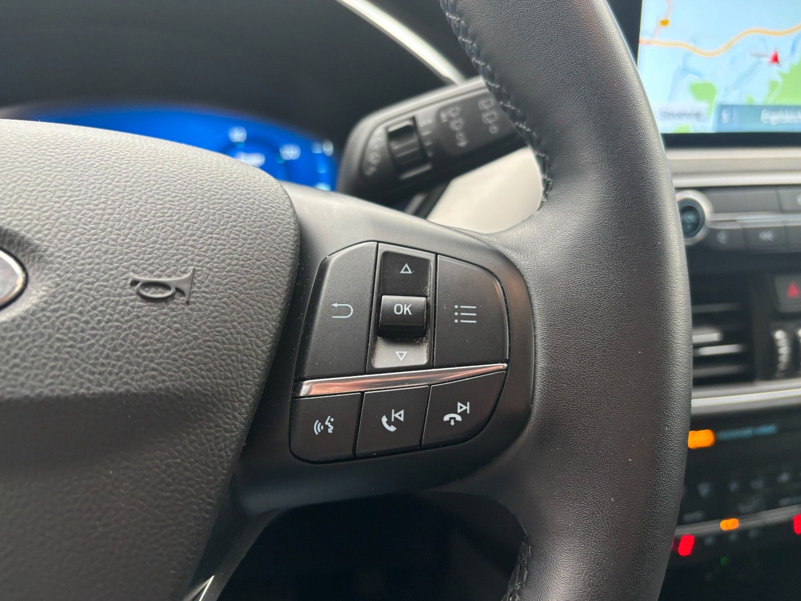 Fahrzeugabbildung Ford Kuga Titanium X *PlugInHybrid*Kamera*LED*SHZ*ACC