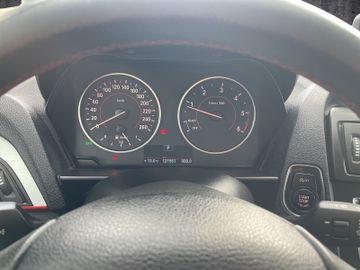 BMW 120 d Automatik Urban Sport*NAVI*LED*APPLE*XENON