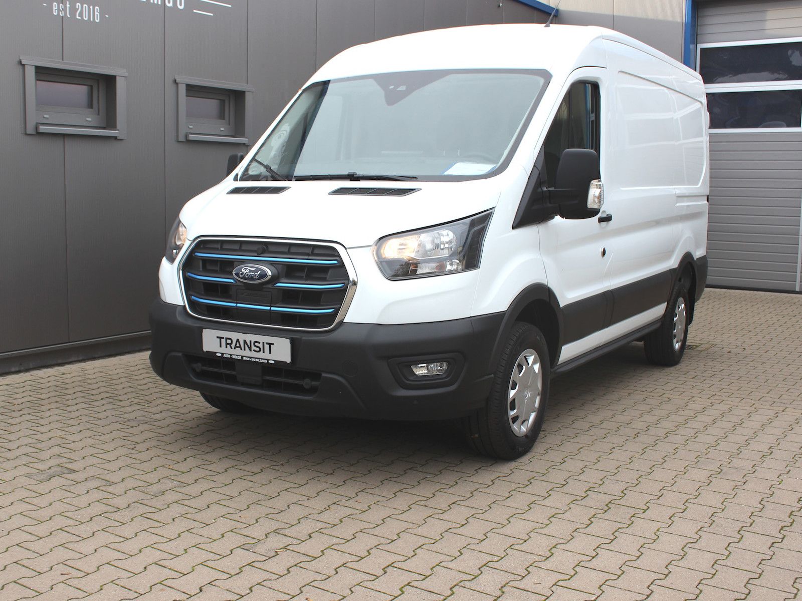 Fahrzeugabbildung Ford Transit Kasten Trend 350L2 Elektro