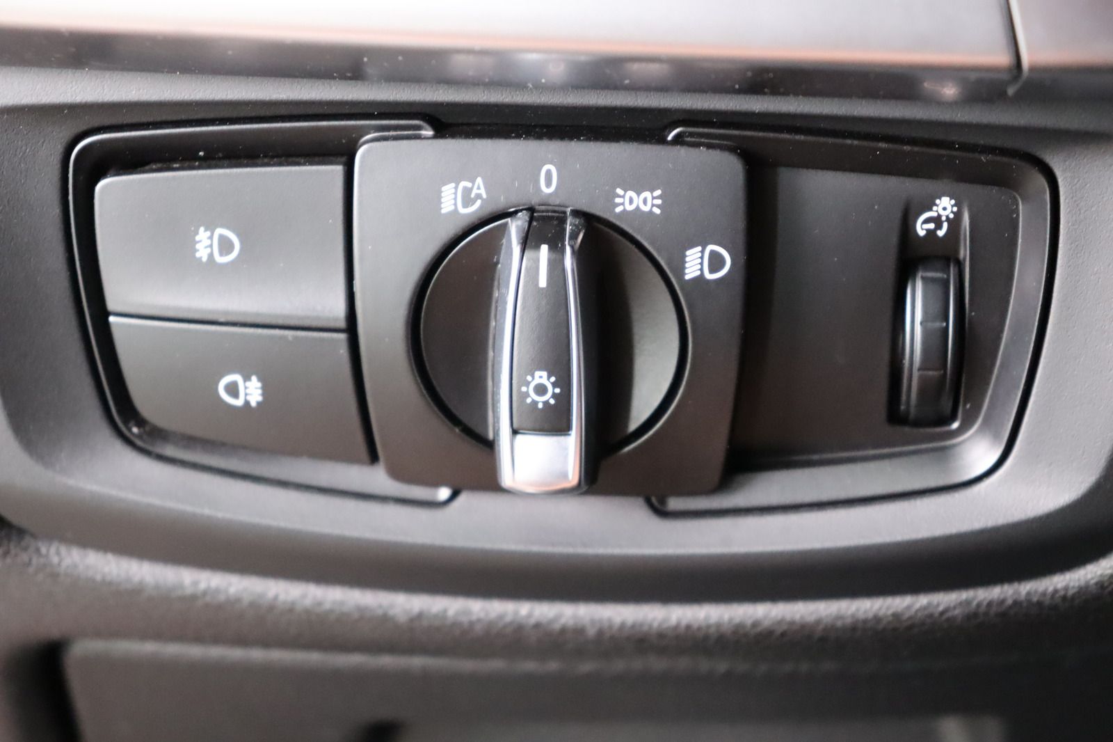 Fahrzeugabbildung BMW X6 M * HUD * LEDER * 360° Kamera
