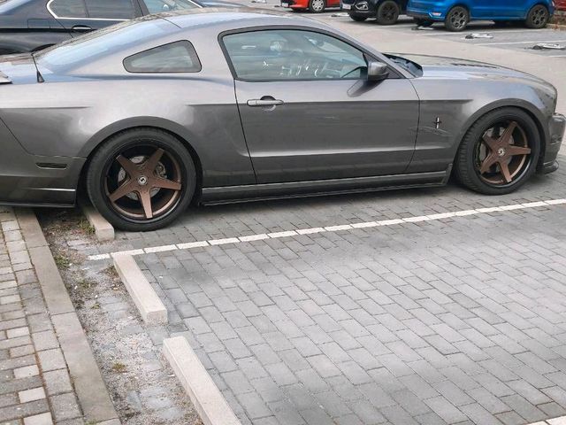 Ford Mustang GT Premium S197 Facelift