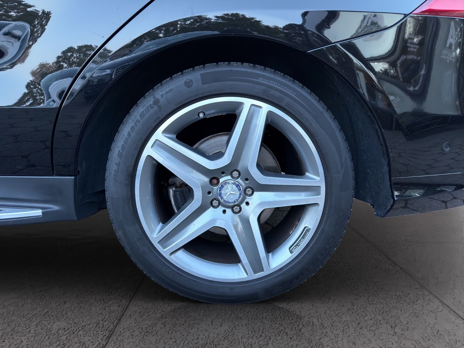 Fahrzeugabbildung Mercedes-Benz GLE 350 d 4Matic | 360 Kamera | Pano | Voll