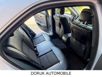 Mercedes E 200 - 12