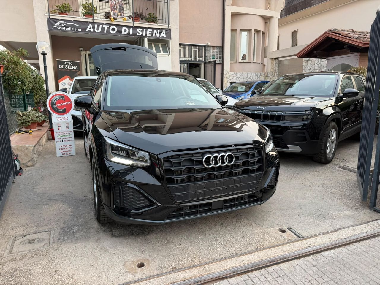 Audi Q2 35 TFSI S tronic Identity Black