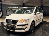 Volkswagen Touran Trendline BlueMotion HU JULI 2027 - Volkswagen Touran: Bluemotion