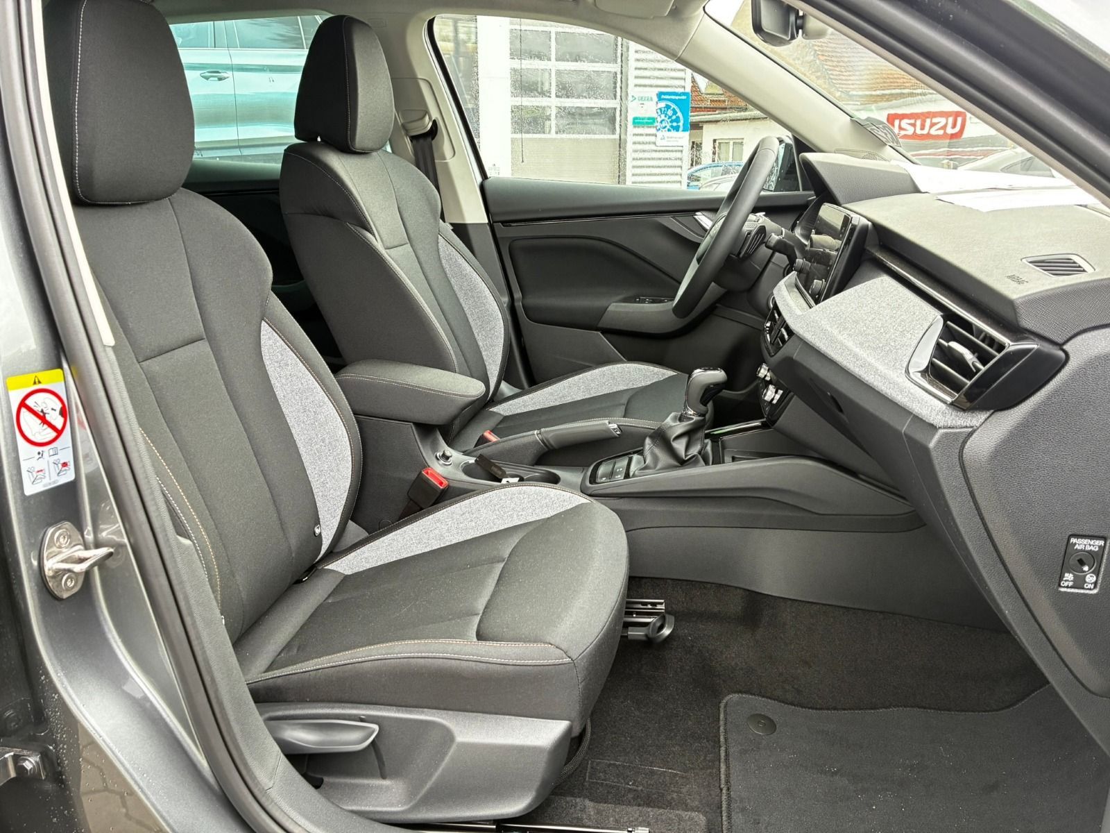 Fahrzeugabbildung SKODA Kamiq Selection 115PS DSG*RFK*PDC*LED*SmartLink