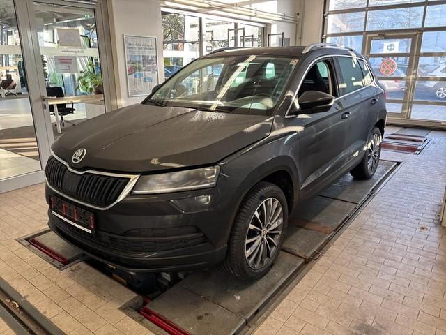 Skoda Karoq Style 2.0 TDI DSG 4x4  PANO AHK StdHz