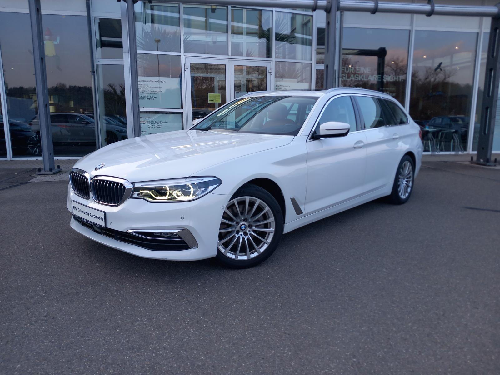 BMW 520d xDrive Touring Aut Luxury Line AHK Panorama