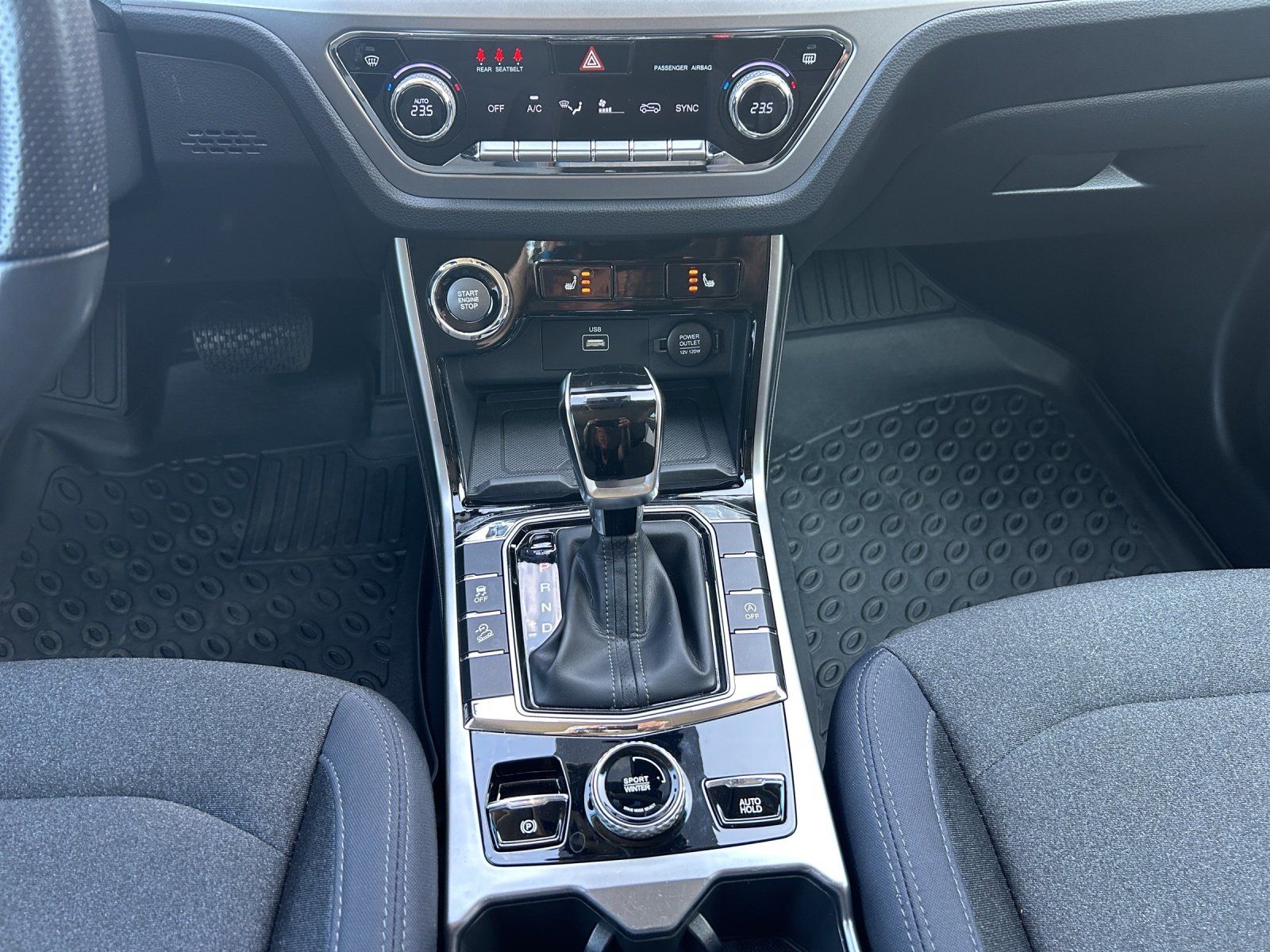 Fahrzeugabbildung Ssangyong Korando Ruby 1.5 T-GDI Aut./LED/KAMERA/NAVI/ACC/