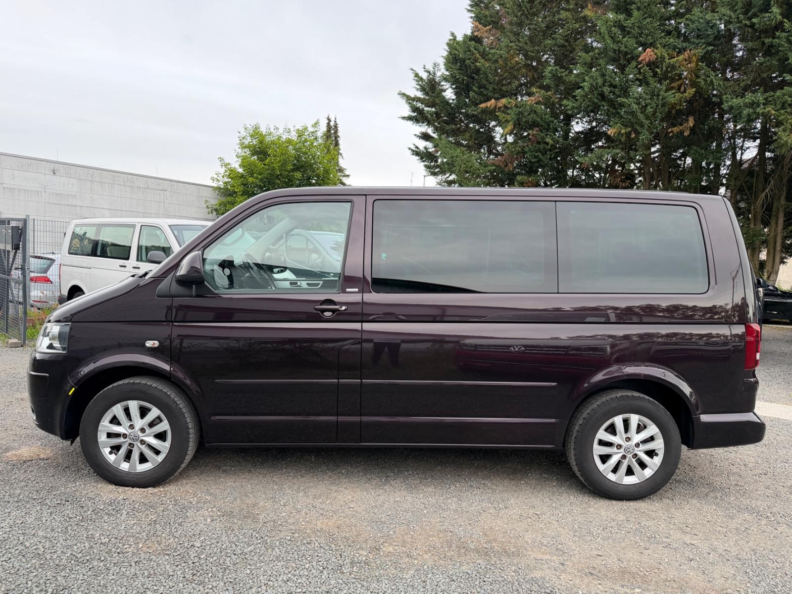 Volkswagen T5 Multivan Life/Automatik/AHK/Standhzg/Tisch