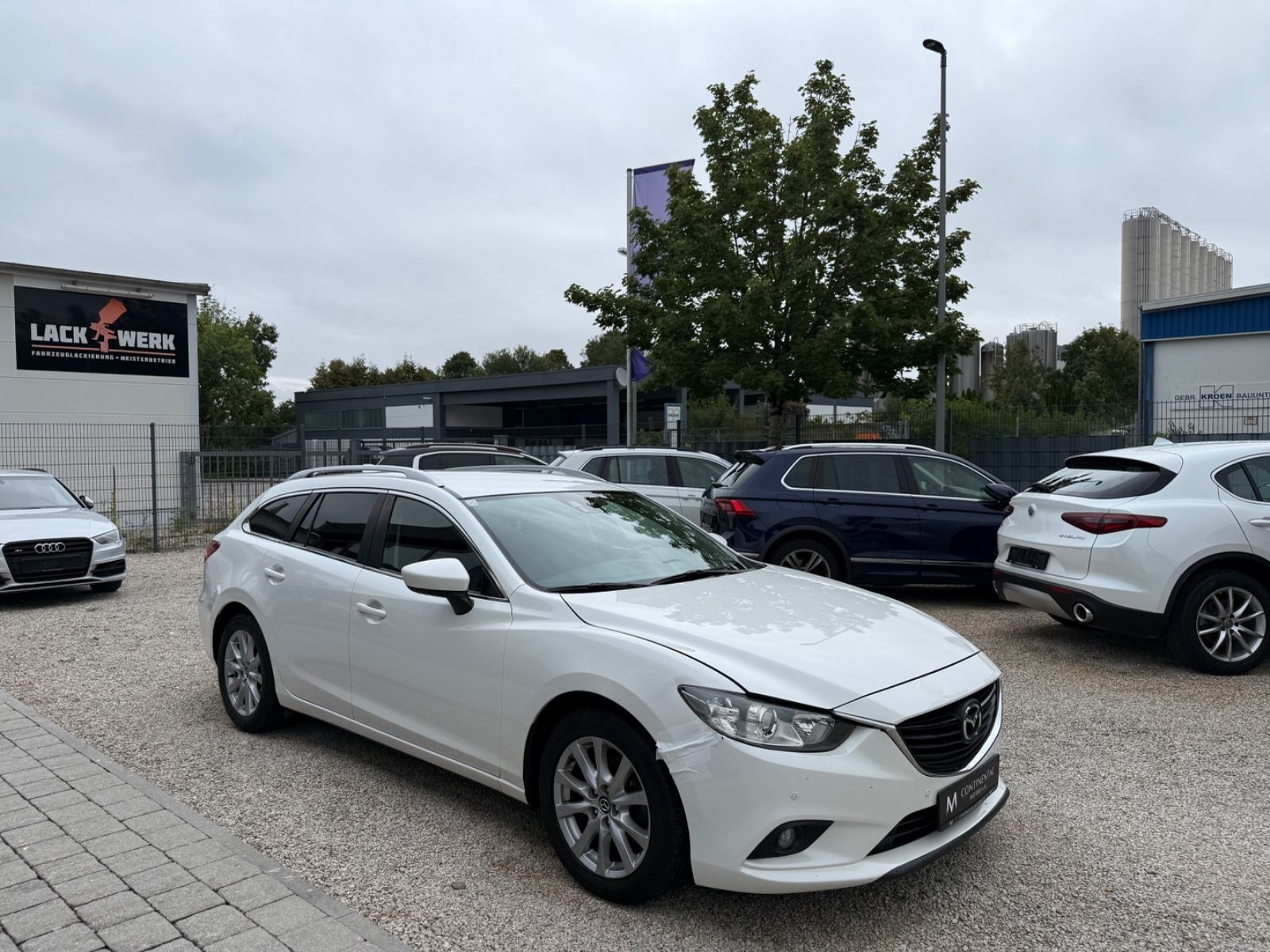 MAZDA 6 6 Kombi Center-Line*Automatik*Tempomat*Navi*PDC*, Ansicht 3
