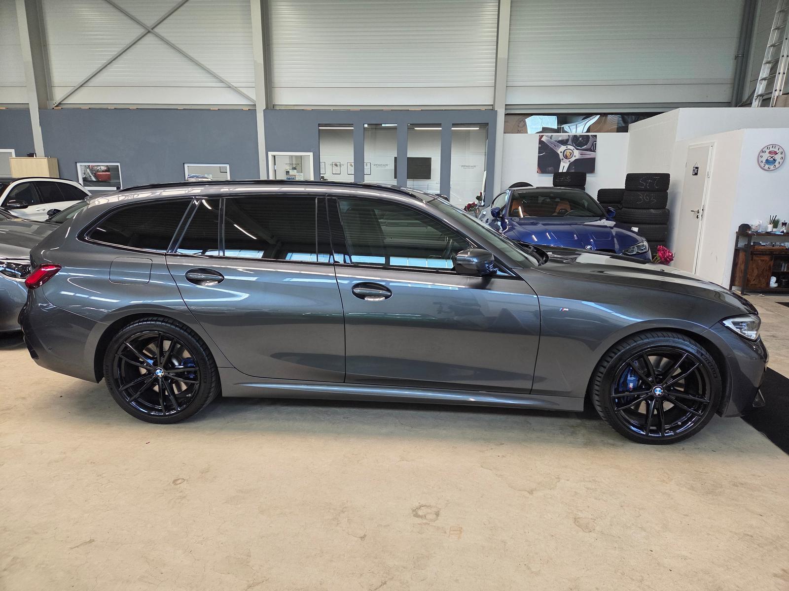 BMW M340 d xDrive /Panorama/HUD/Keyless/H&K/*345€