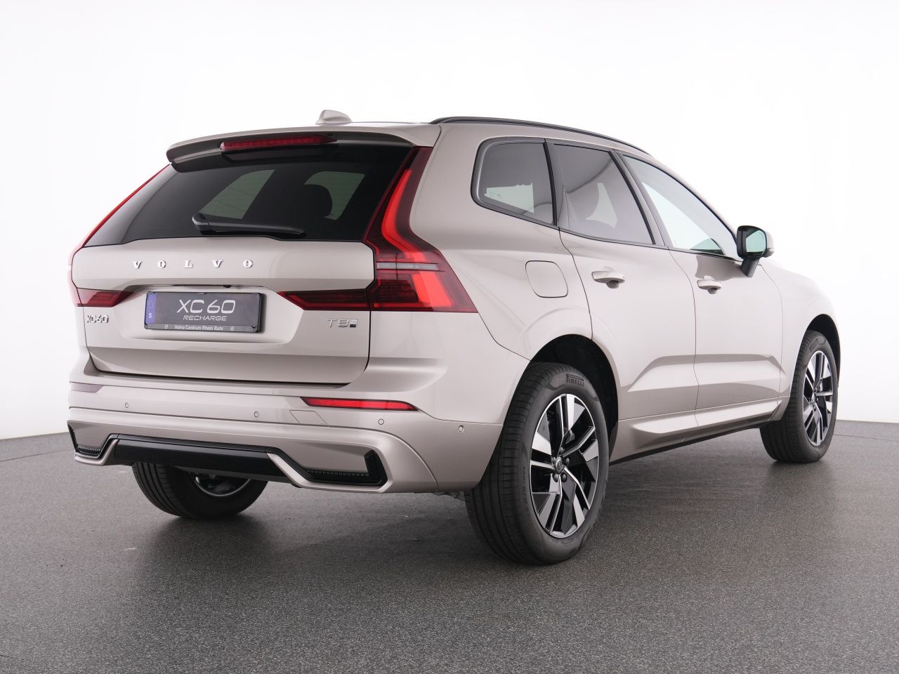 Volvo XC60 T8 Recharge Plus Dark+ imagem 3