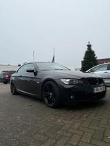 BMW E93 330D TÜV NEU - BMW 330 aus 2007: 330d
