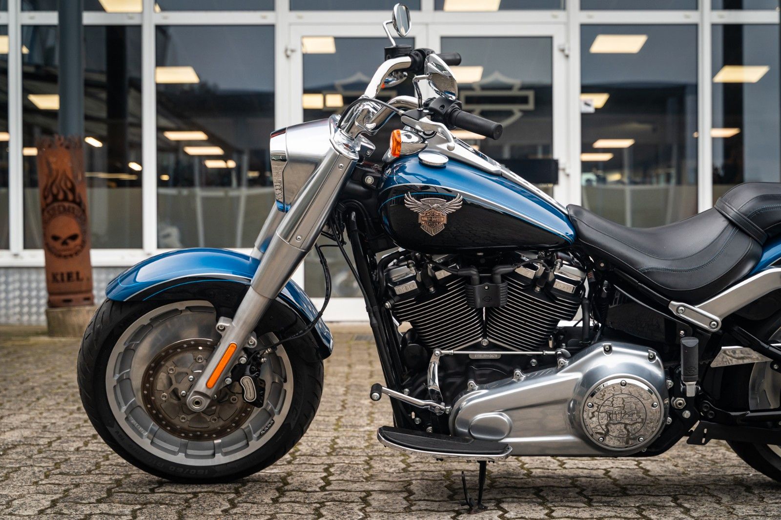 Fahrzeugabbildung Harley-Davidson FLFBS FAT BOY SOFTAIL 114 CUI ANV. JEKILL&HYDE