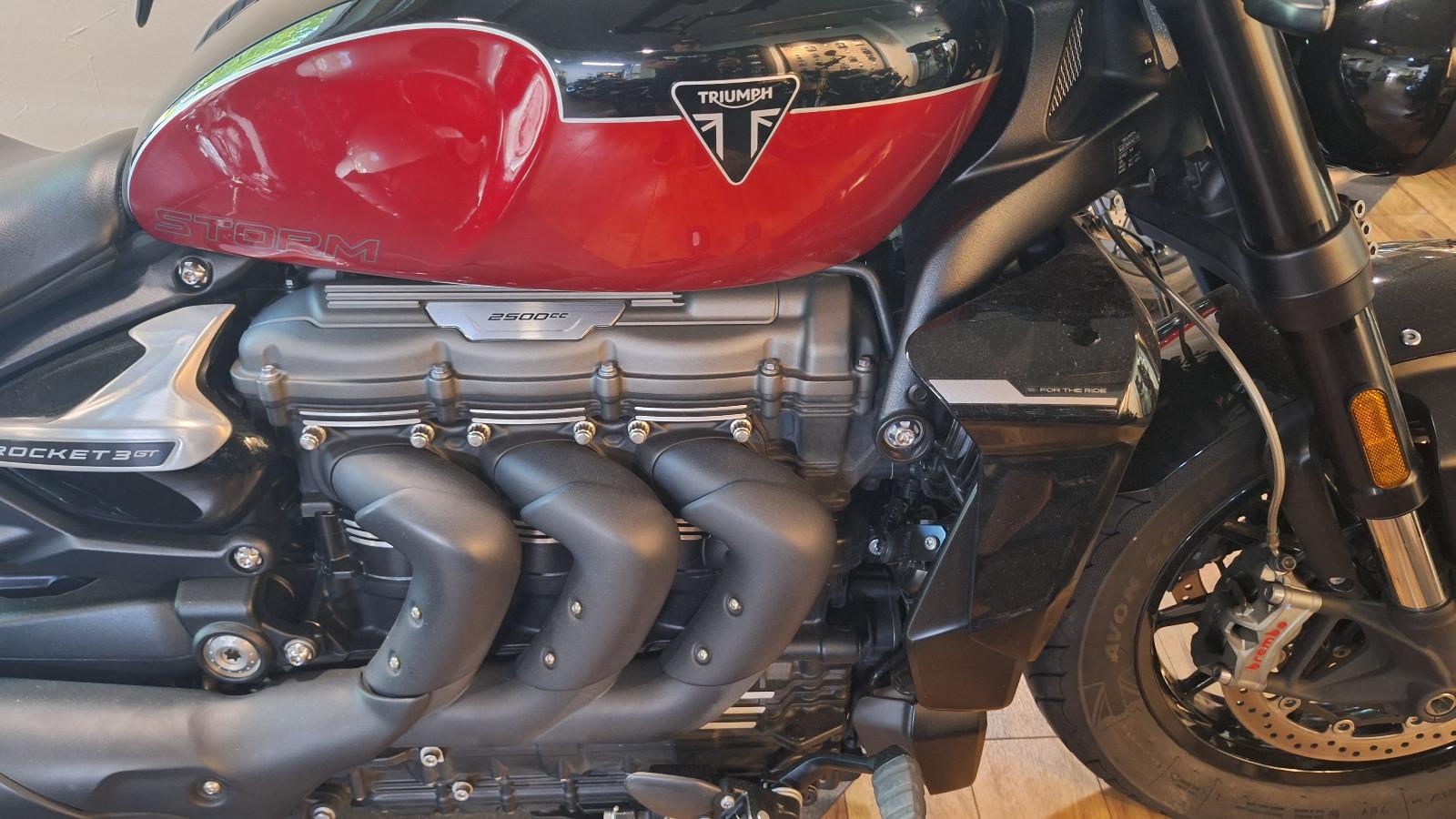 Triumph Rocket 3 GT 2024 NEUZUGANG ab 130,00€/Monat