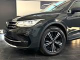 Volkswagen Tiguan Elegance 2.0 TDI DSG*IQLIGHT*LANE*AHK - Volkswagen Tiguan: Geländewagen