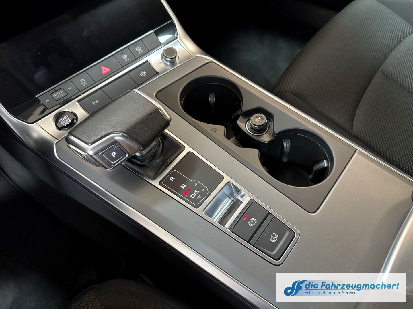 Fahrzeugabbildung Audi A6 Avant 35 TDI Navi LED ACC El. Heckklappe Mehr