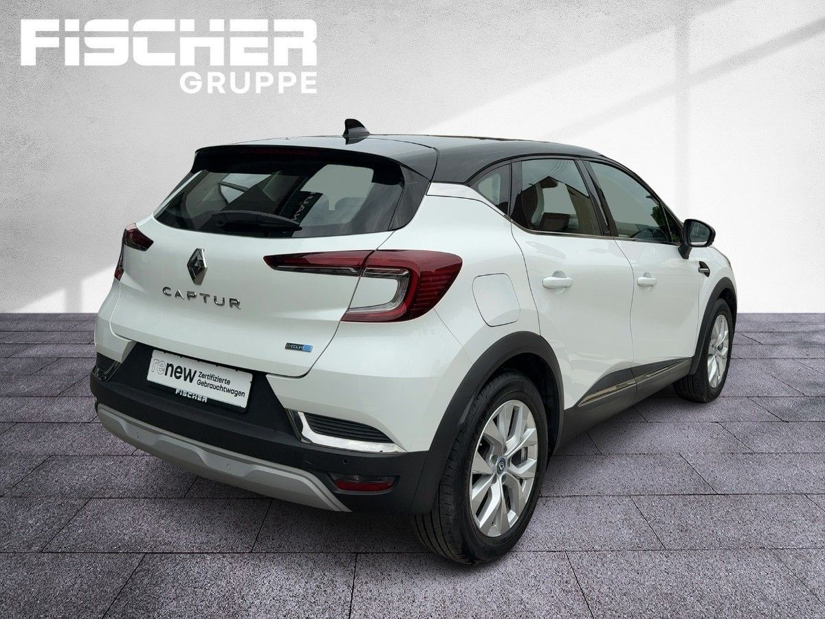 Fahrzeugabbildung Renault Captur INTENS E-TECH Plug-in 160 LKHZ ACC Kamera