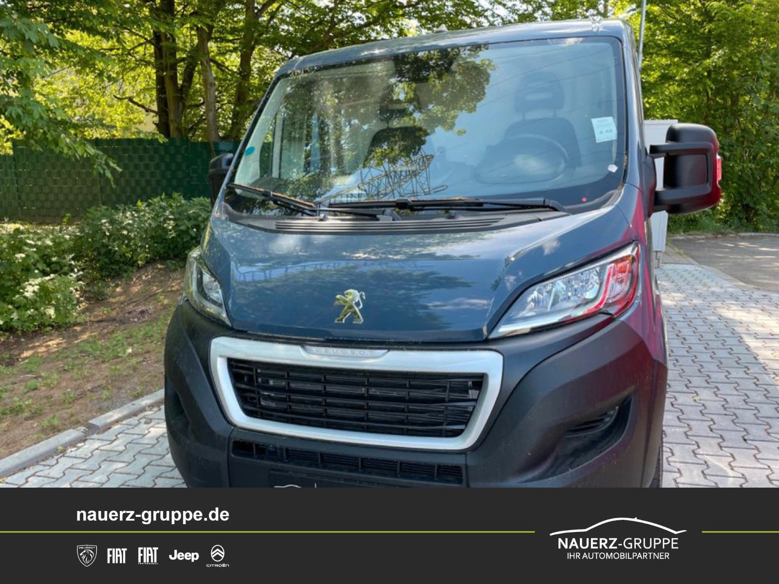 Fahrzeugabbildung Peugeot Boxer KW 328L1H1 Pro BlueHDI120