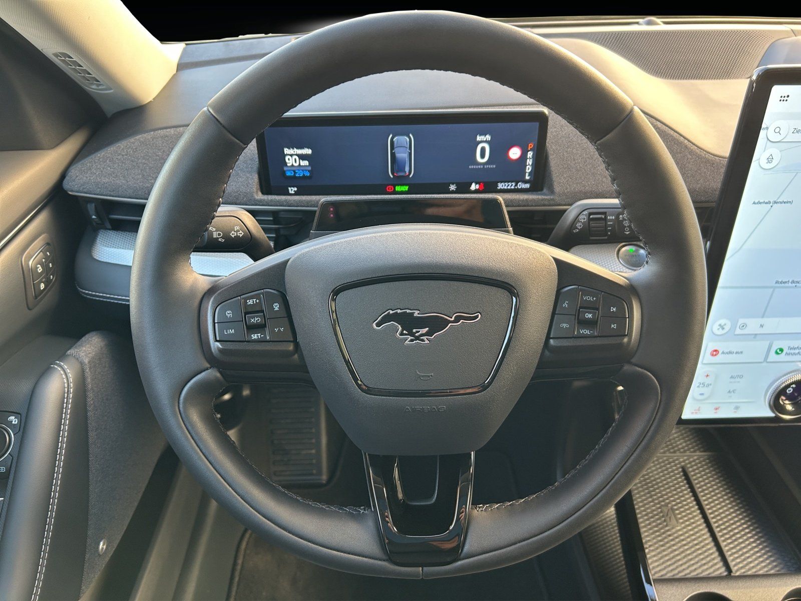Fahrzeugabbildung Ford Mustang MACH-E Ext. Range LED/B&O/ACC/360°/PANO/
