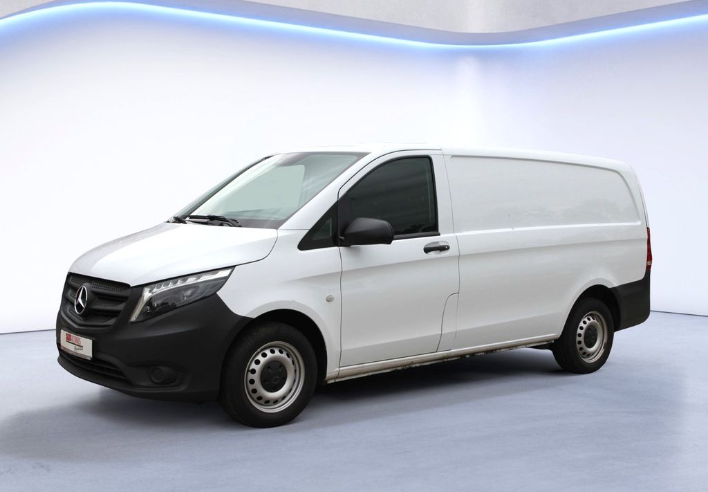 Image of Mercedes-Benz Vito
