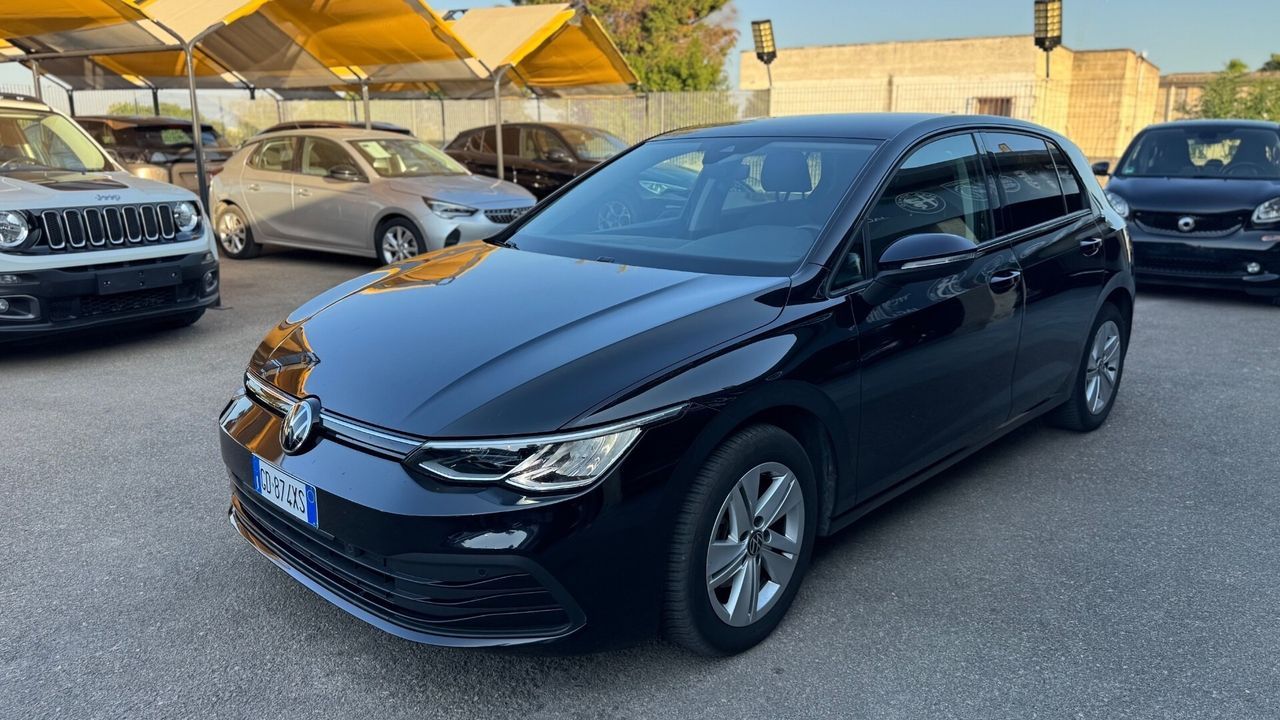 Volkswagen Golf 2.0 TDI 115 CV SCR Life neopaten