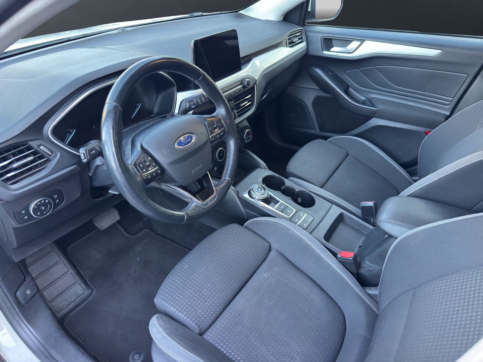 Fahrzeugabbildung Ford Focus Turnier*1.5*Diesel*Spurhalte*Kamera*Voll*