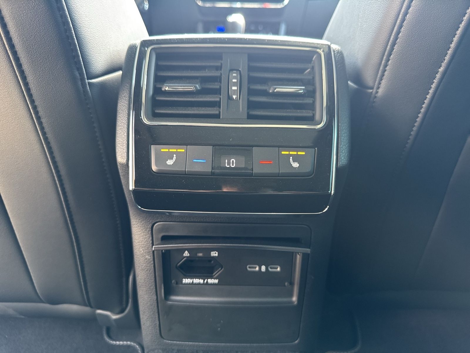 Superb Combi 2.0 TSI L&K 4x4, Business Columbus,