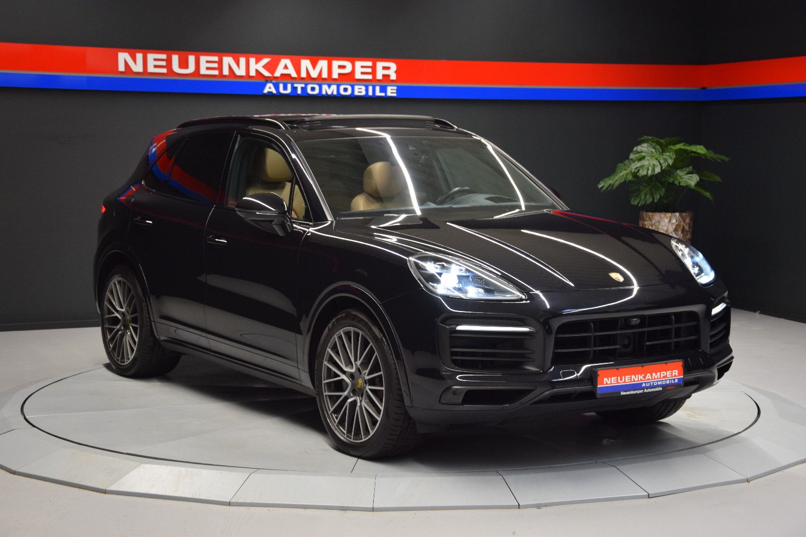 Porsche Cayenne S Pano ACC Chrono BOSE HuD Memory 360°