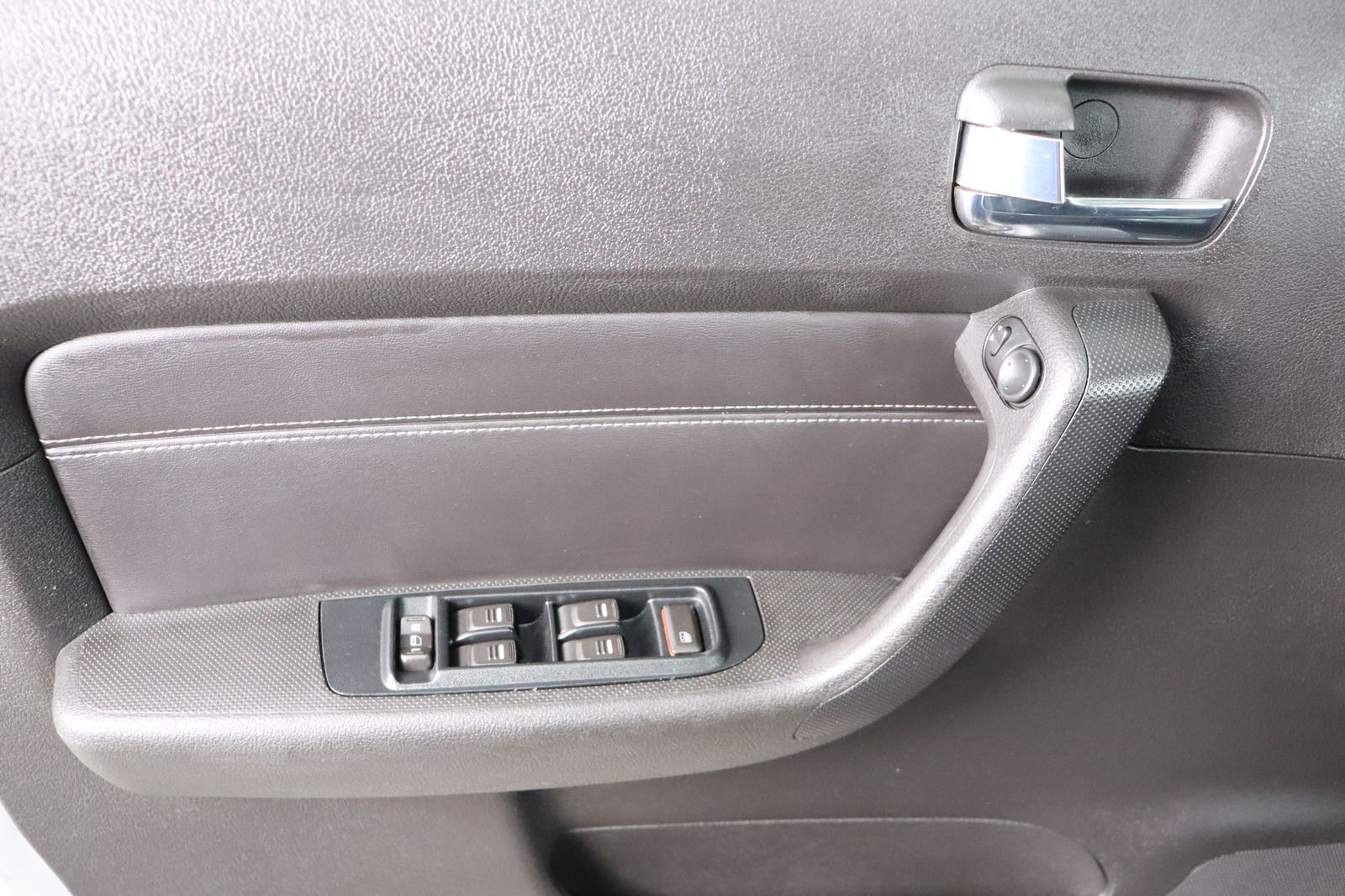 Fahrzeugabbildung Hummer H3 3.7 Auto. * Sitzhzg. * HU/AU bis 04.2027