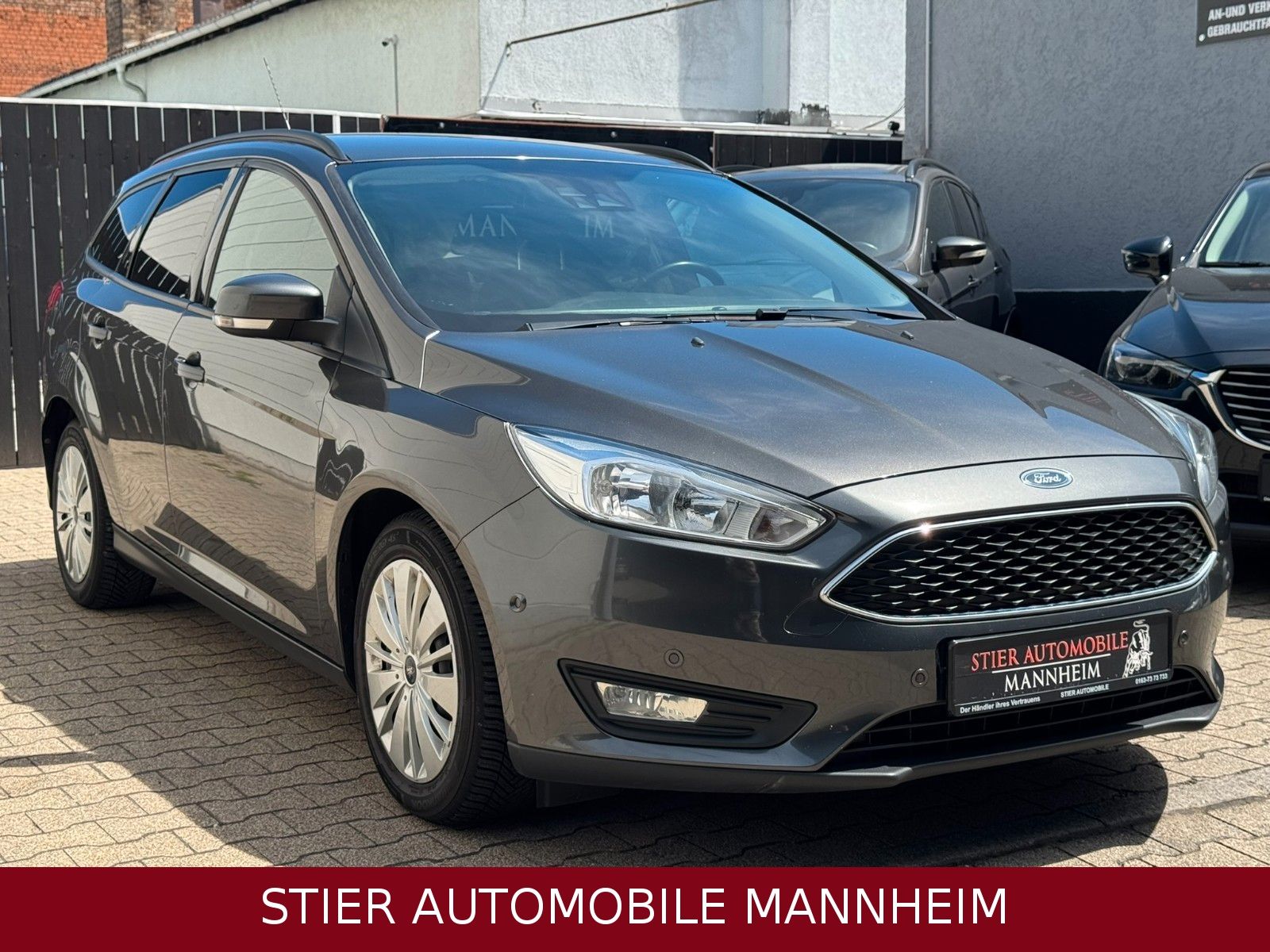 Ford Focus - 1