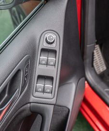 Fahrzeugabbildung Volkswagen Golf VI Cabriolet  |NAVI|KLIMAAUTOM.|1.HAND