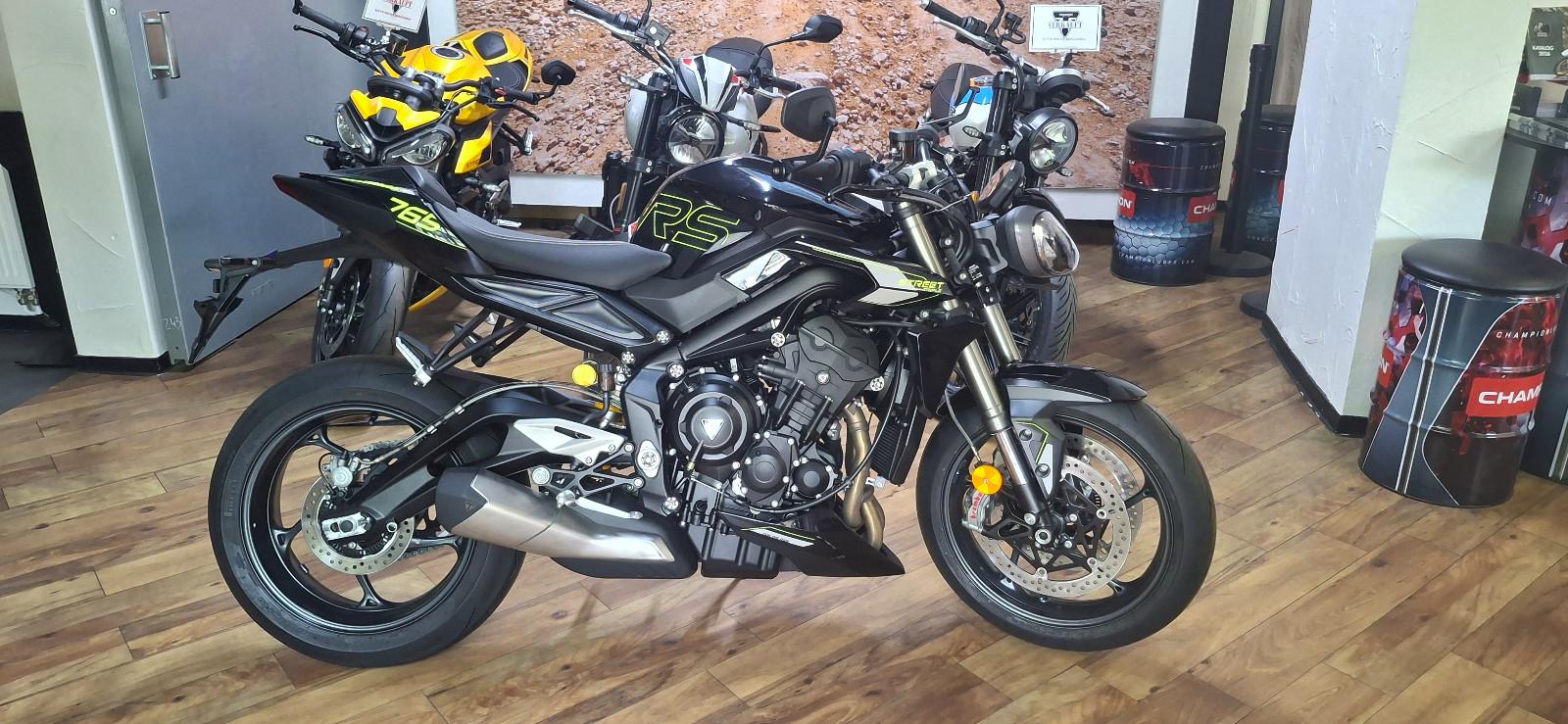 Triumph Street Triple RS