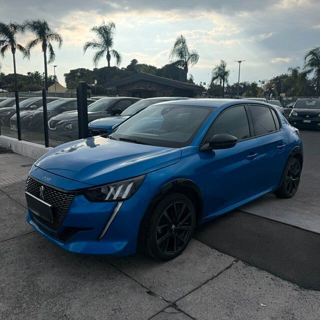 Peugeot 208 PureTech 130 Stop&Start EAT8 5 porte imagem 3