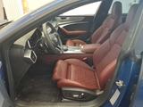 Audi S7 SB 3.0 TDI quattro Laser B&O Pano HuD 360° - blaue Audi S7