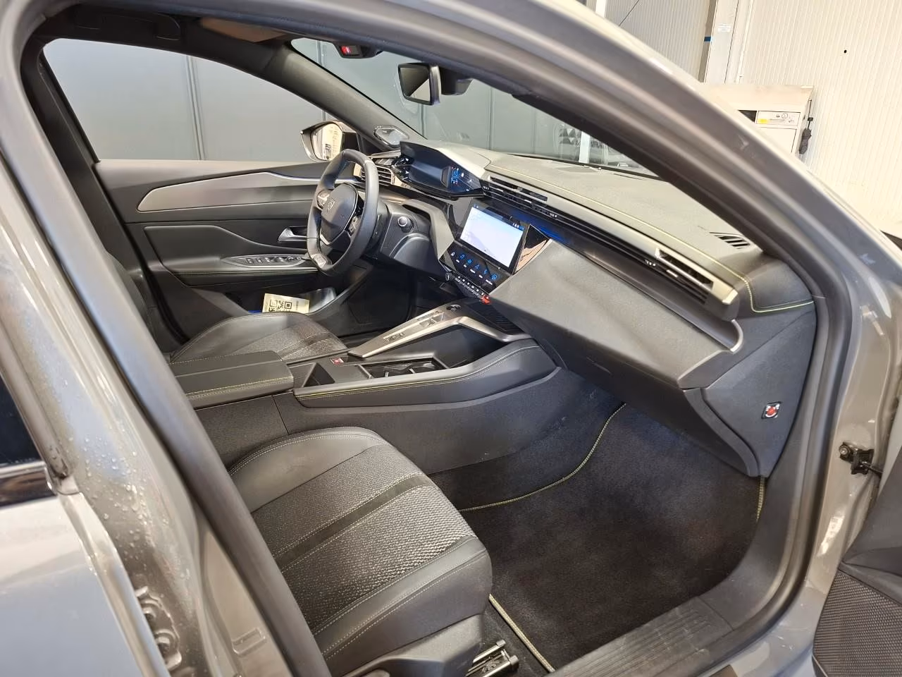 Peugeot 408 GT Plug-In Hybrid AT8 225PS *PDC*KAMERA*, миниатюра 4