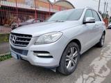 Mercedes-Benz MERCEDES-BENZ ML 250 BlueTEC 4Matic Sport - silberne Mercedes-Benz ML 250