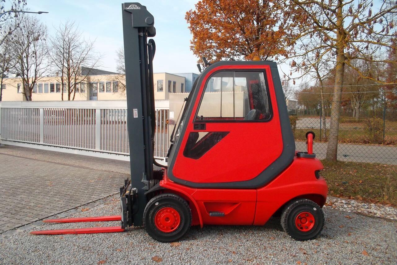 Linde H20D+Triplex+Top Ausstattung