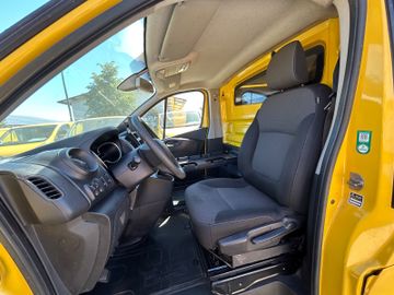 Renault Trafic - 10