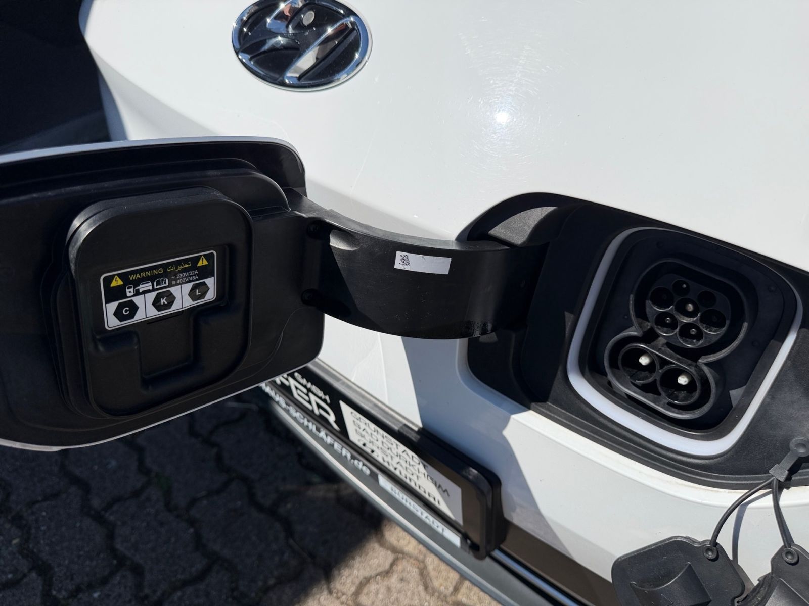 Fahrzeugabbildung Hyundai KONA Select Elektro 11 kW OBC Sitzheizung