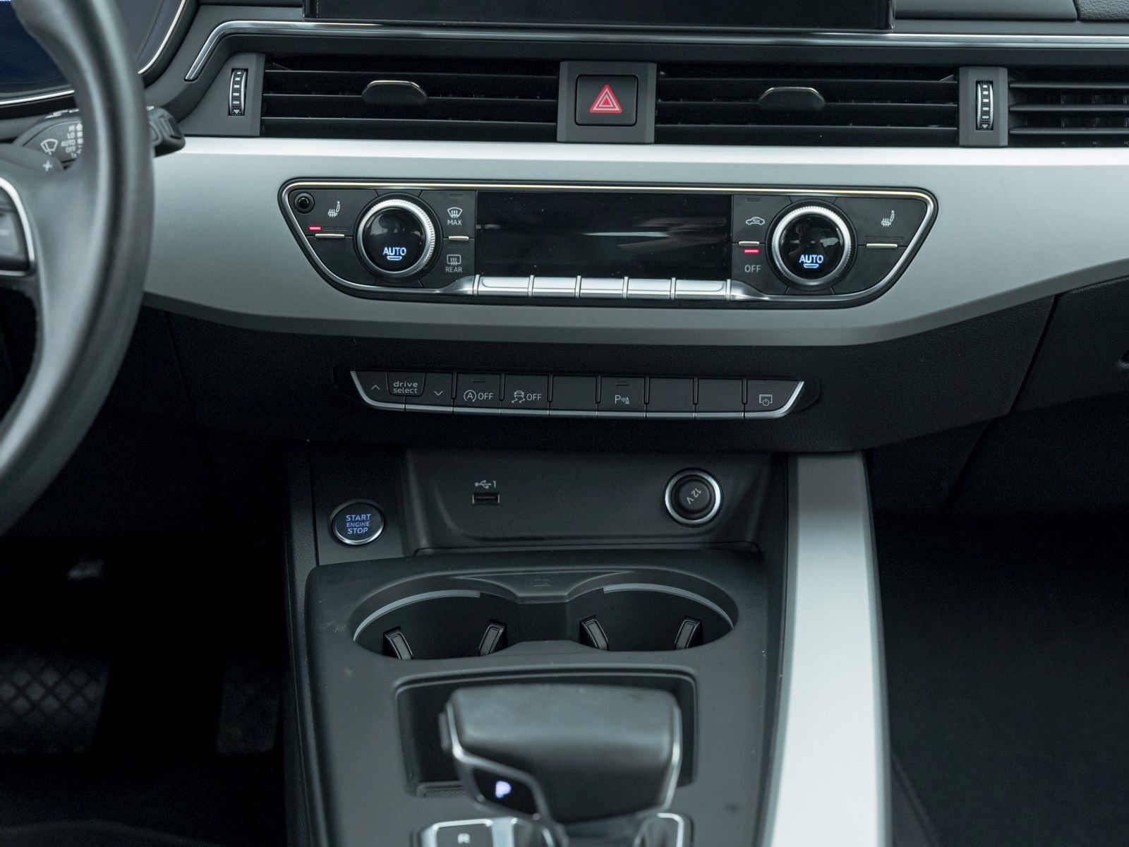 Audi A4 - Bild 17