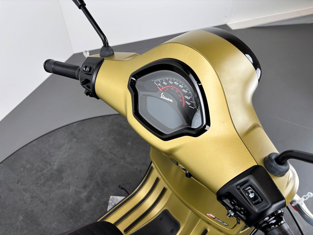Fahrzeugabbildung Vespa GTS 125 SuperSport E5+ *NEUFAHRZEUG*