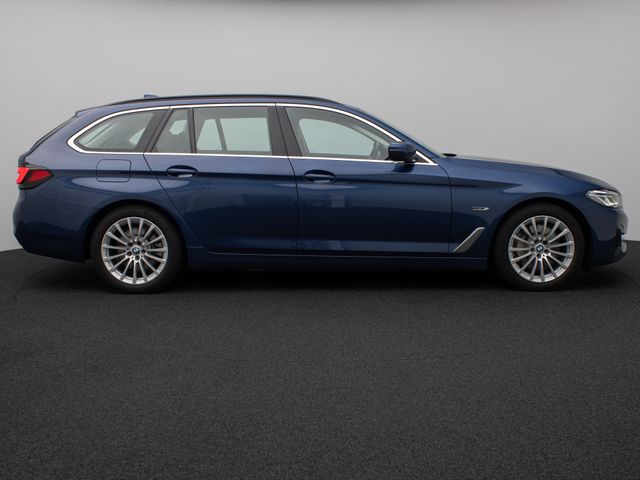 Foto Nummer 5: BMW 530e