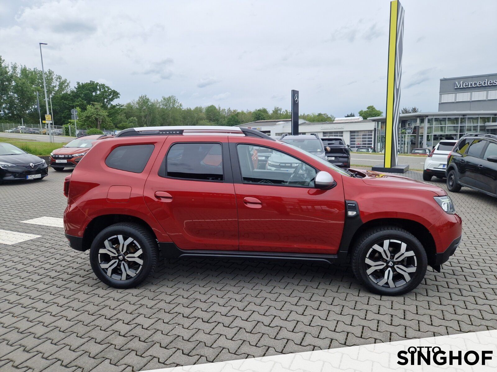 Fahrzeugabbildung Dacia Duster Prestige Blue dCi 115 4WD
