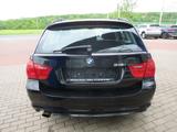BMW 318 i  Touring Klimaaut Temp PDC - BMW 318 aus 2009: Kombi